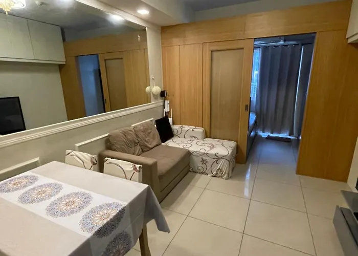 Apartamento 1bedroom Pool View With Big Balcony Manila